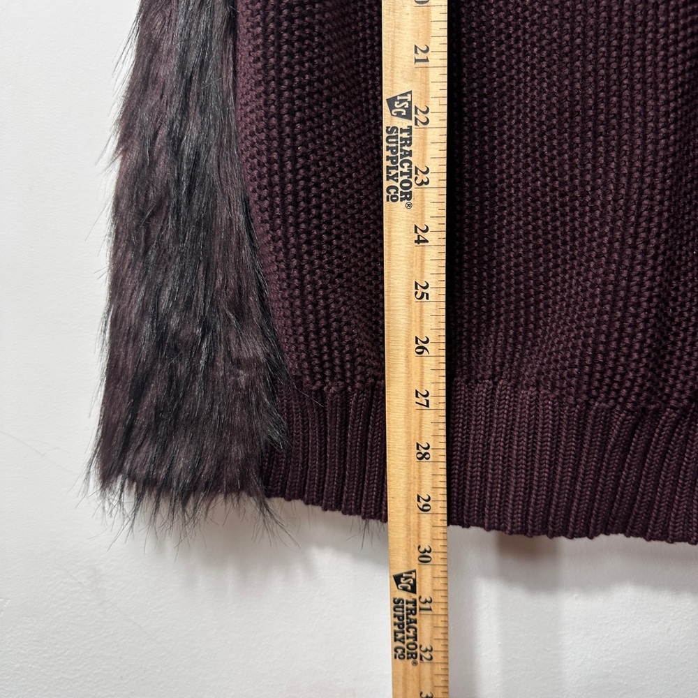Womens Sebby Collection black & burgundy Faux Fur‎ Open Front Vest Size Large - Picture 5 of 8